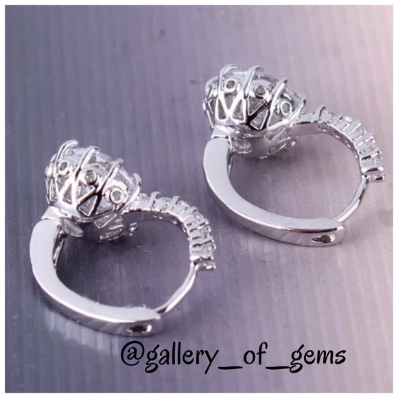 *Last 1* Swarovski Crystal Huggie Earrings! - Picture 2 of 5